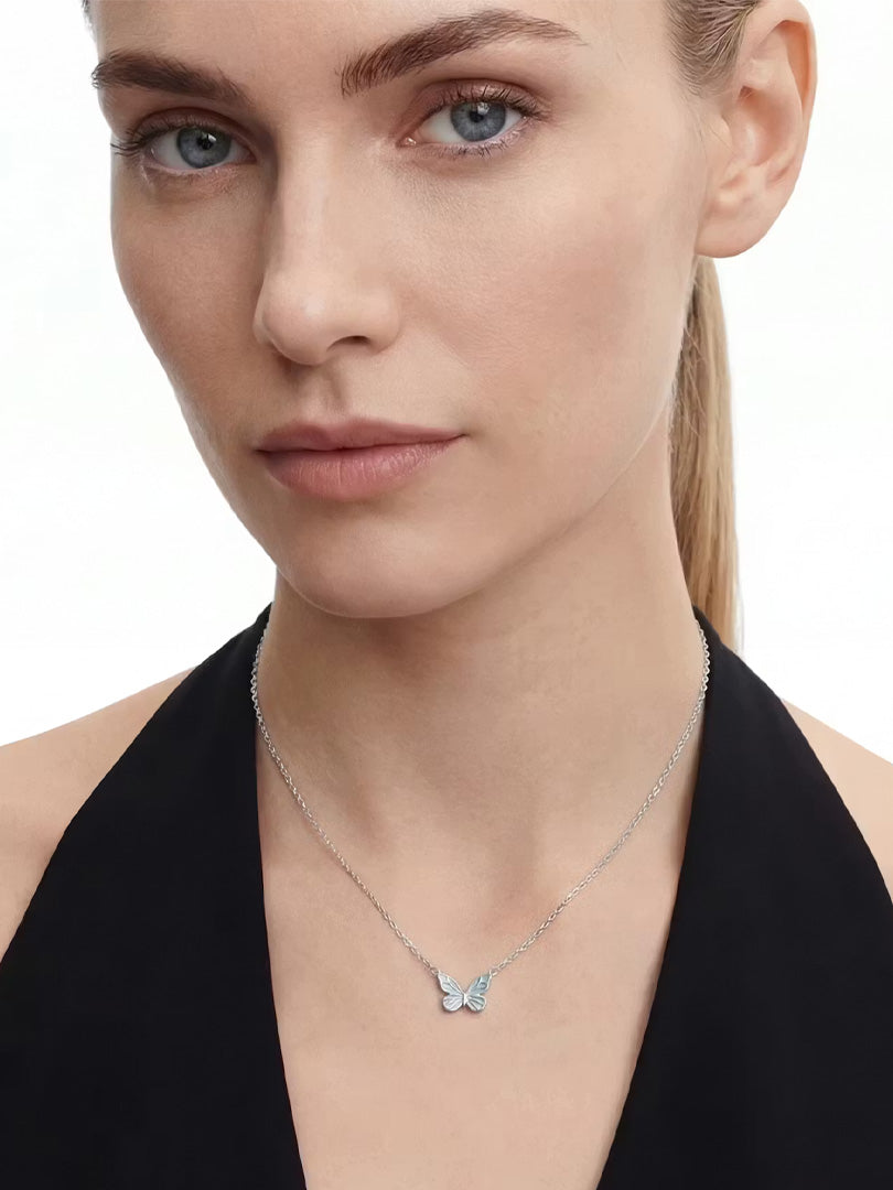 Naszyjnik Motylek Świecący w Ciemności